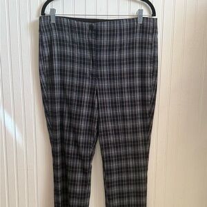 Women's Classic Plaid Cropped Pants - Black and Gray